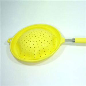 ユーロキッチン eurokitchen シリコン柄付ストレーナー 水切り器 取っ手タイプA□ 食洗機対応 油きりOK オレンジ LEXKTS6030802O